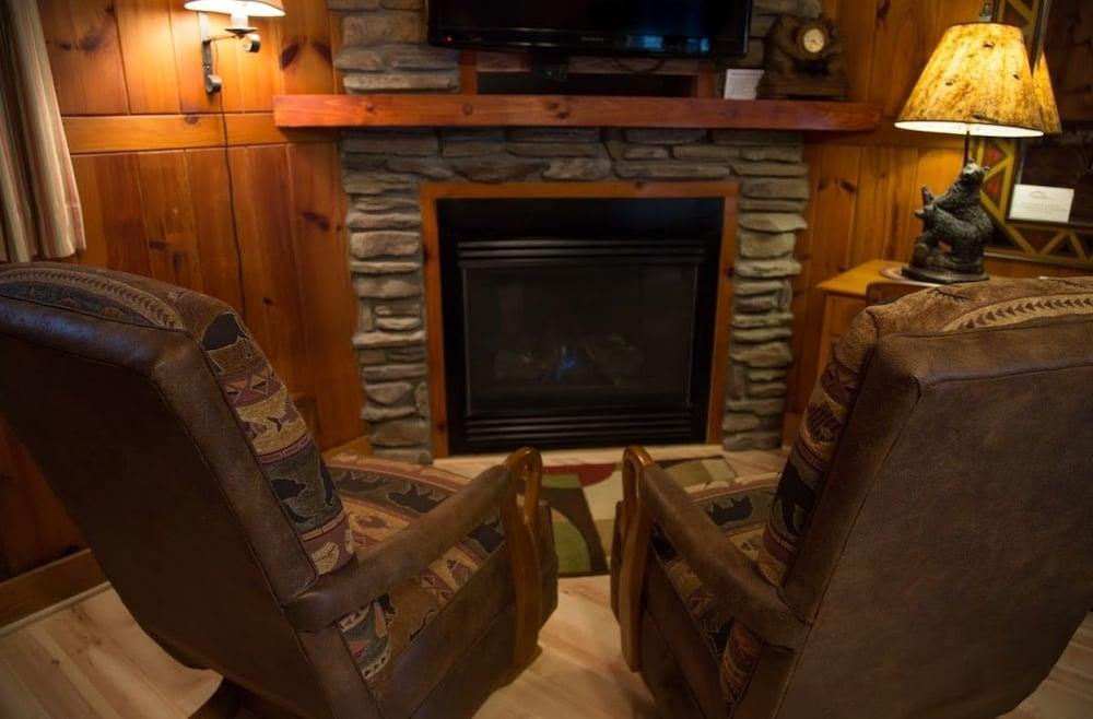 The Homestead Inn photo 9