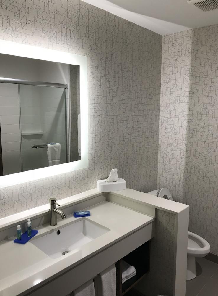 Holiday Inn Express Pineville-Alexandria Area by IHG photo 36