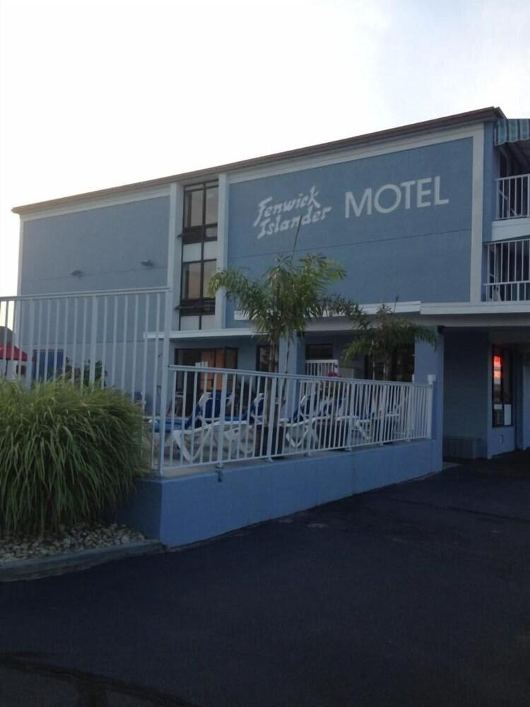 Fenwick Islander Motel photo 31