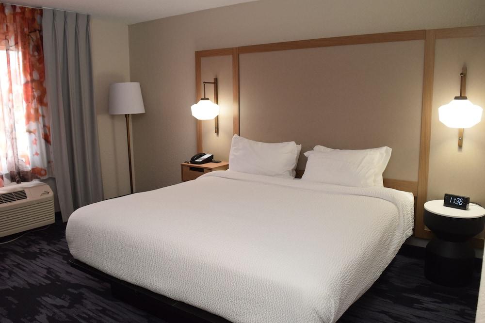 Fairfield by Marriott Mt Pleasant photo 36
