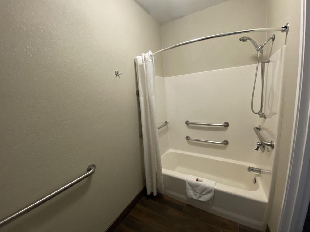 Baymont by Wyndham Colorado Springs photo 30