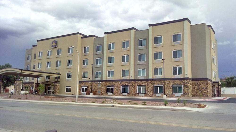 Best Western Plus Gallup Inn & Suites photo 37