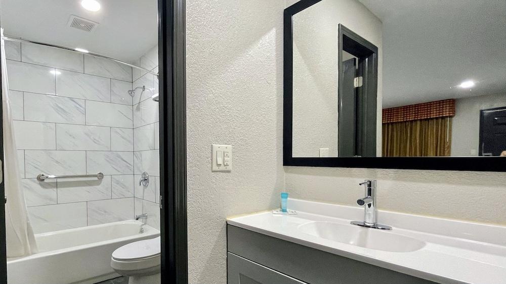 Best Value Inn photo 3