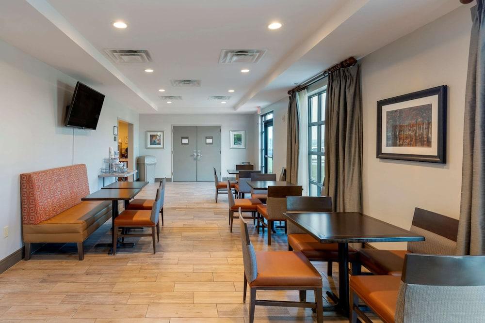 Comfort Inn & Suites East Ellijay photo 29