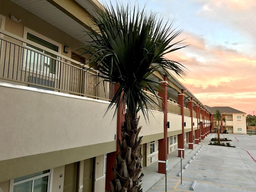 Grand Villa Inn & Suites Chinatown photo 16