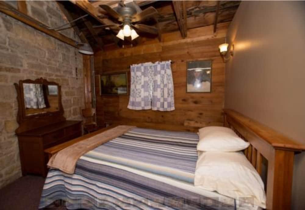 Stone Mill Hotel & Suites photo 27