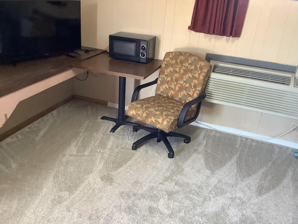 Wildflower Inn & RV Park photo 13