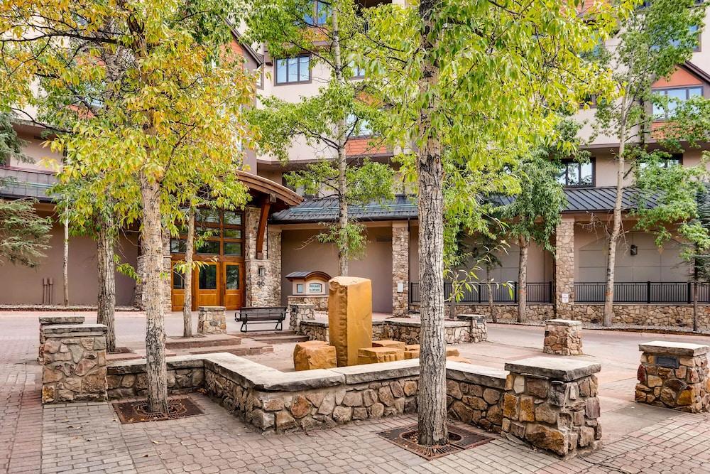 Highlands Area by East West Hospitality photo 55