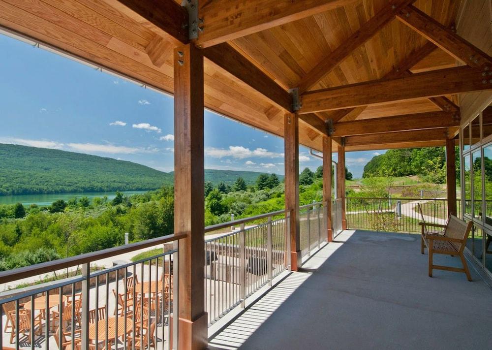 Nature Inn At Bald Eagle photo 19