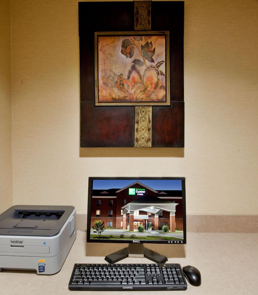 Holiday Inn Express Hotel & Suites Suffolk by IHG photo 33