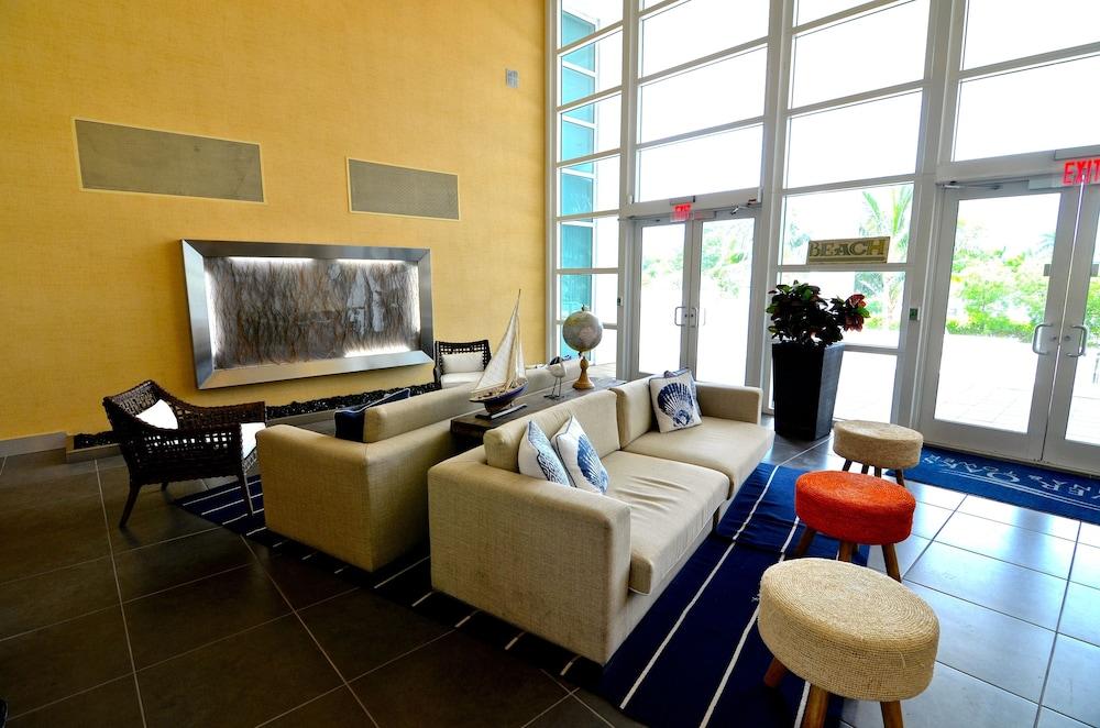 Riviera Luxury Living at River Oaks Marina and Tower photo 2