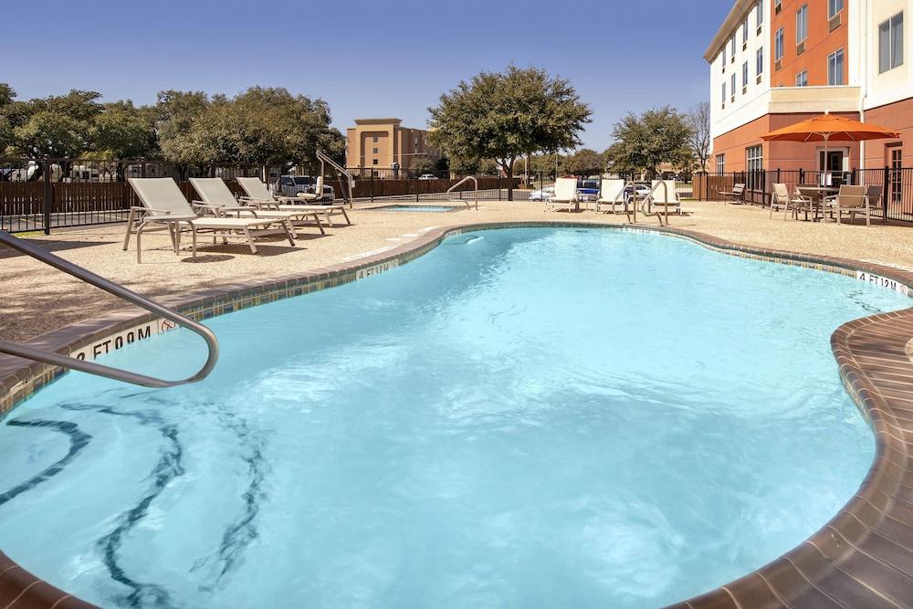 Holiday Inn Express Hotel & Suites Uvalde by IHG photo 47
