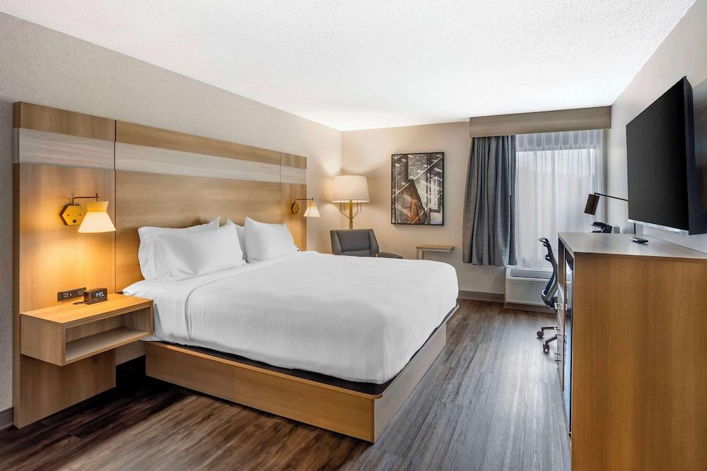 Best Western Plus Heritage Rail Inn & Suites photo 16