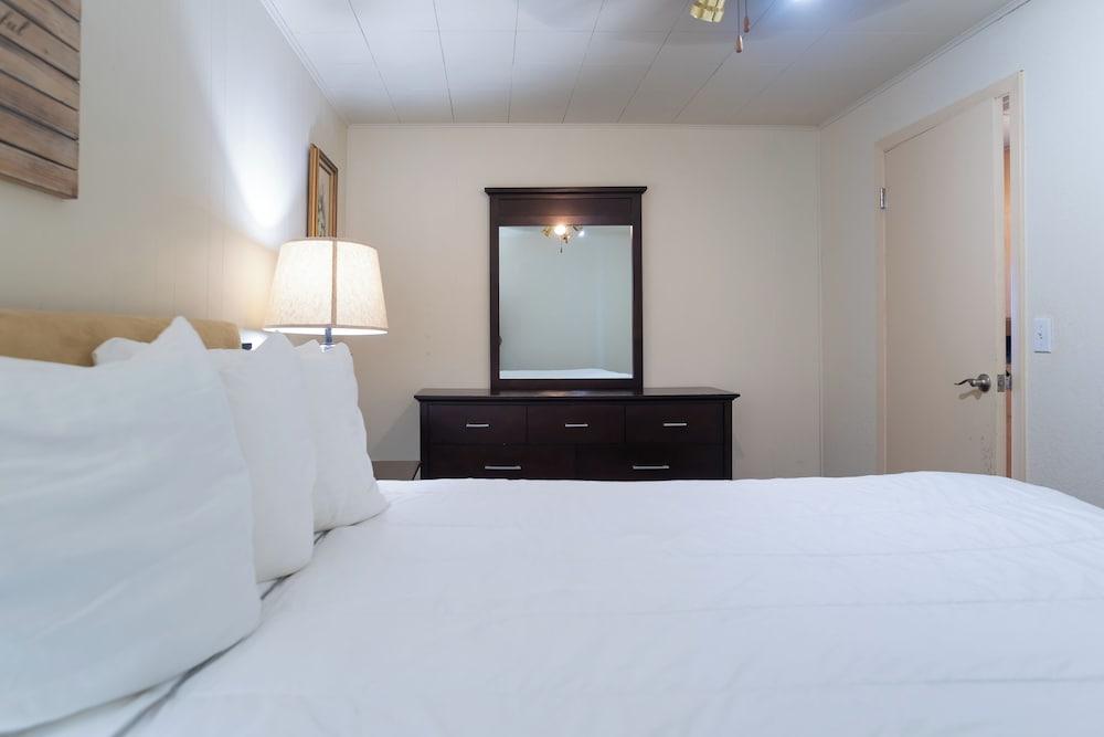 Terimore Bayfront Inn photo 49