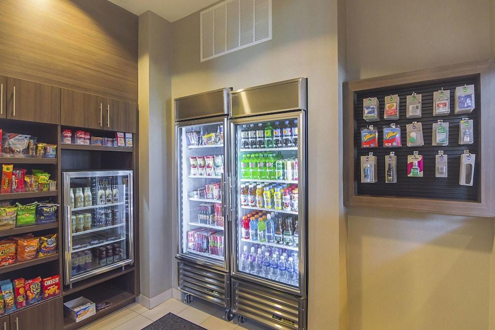 Residence Inn by Marriott Denton photo 10