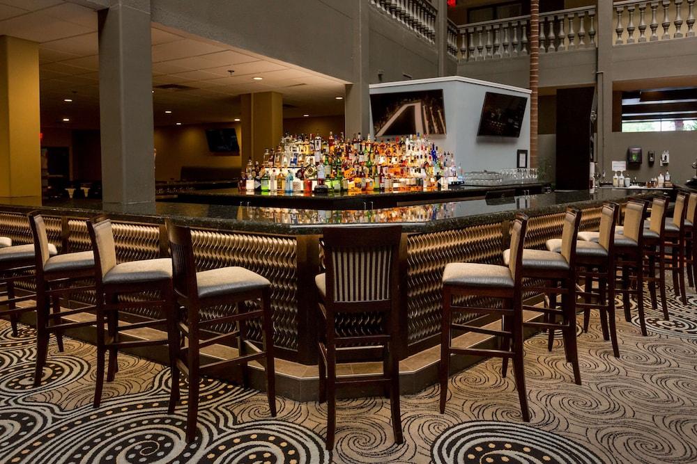 DoubleTree Suites by Hilton Hotel McAllen photo 28