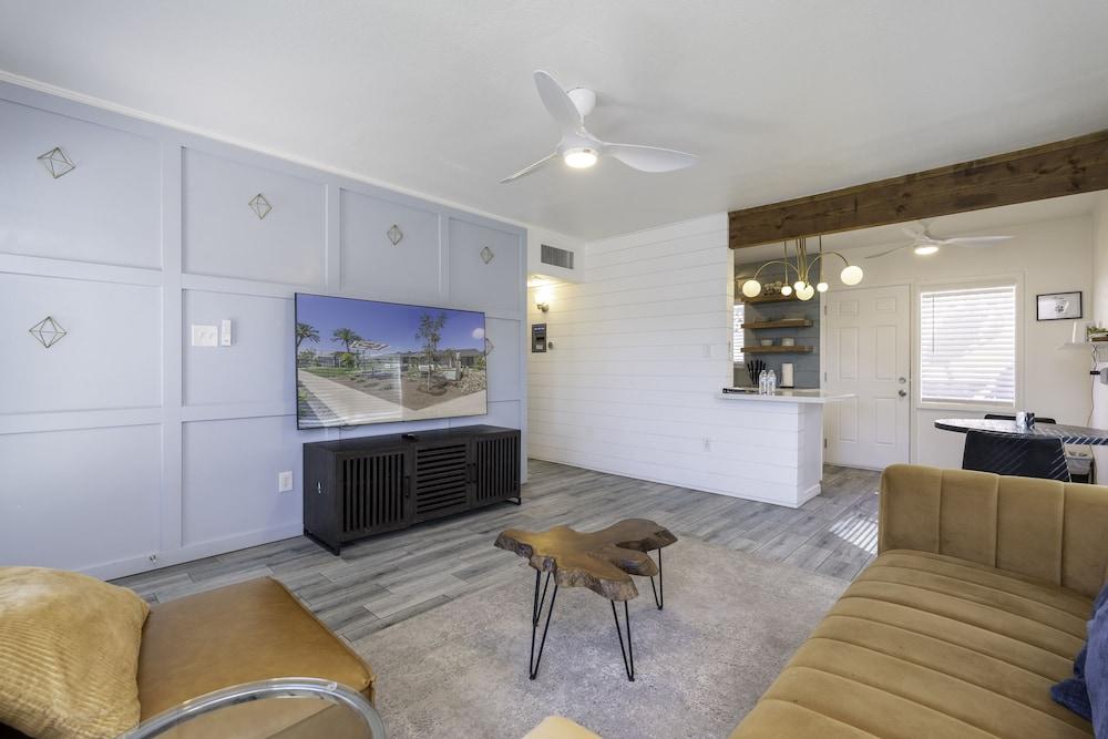 Ash & Ko Boutique Lodging photo 35