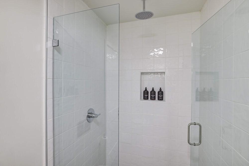 South Lake Chalet photo 74