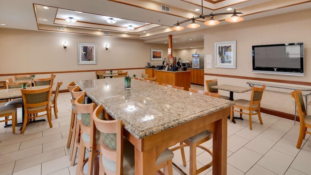 Best Western Executive Inn photo 21