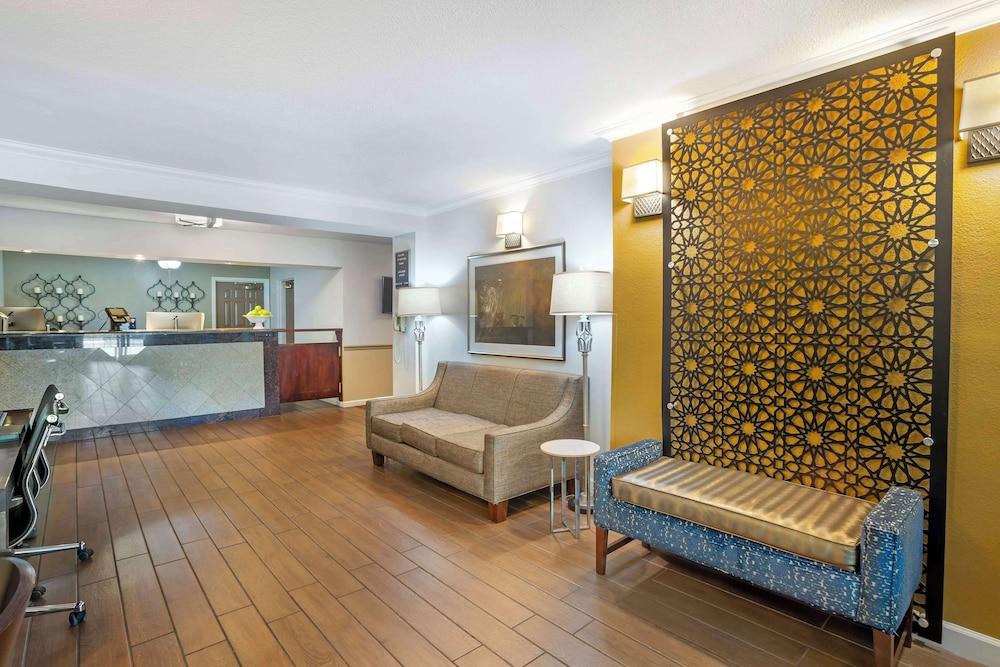 Best Western Clovis Cole photo 35