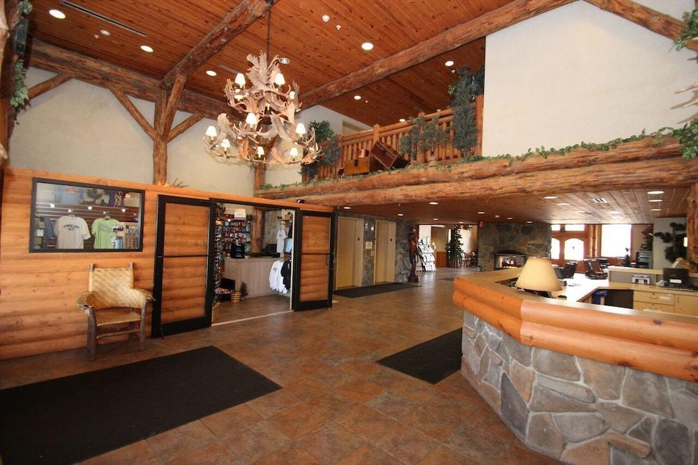Darien Lake Lodge on the Lake photo 7