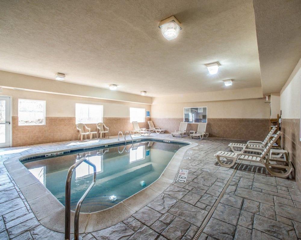Comfort Suites Columbia - University Area photo 20