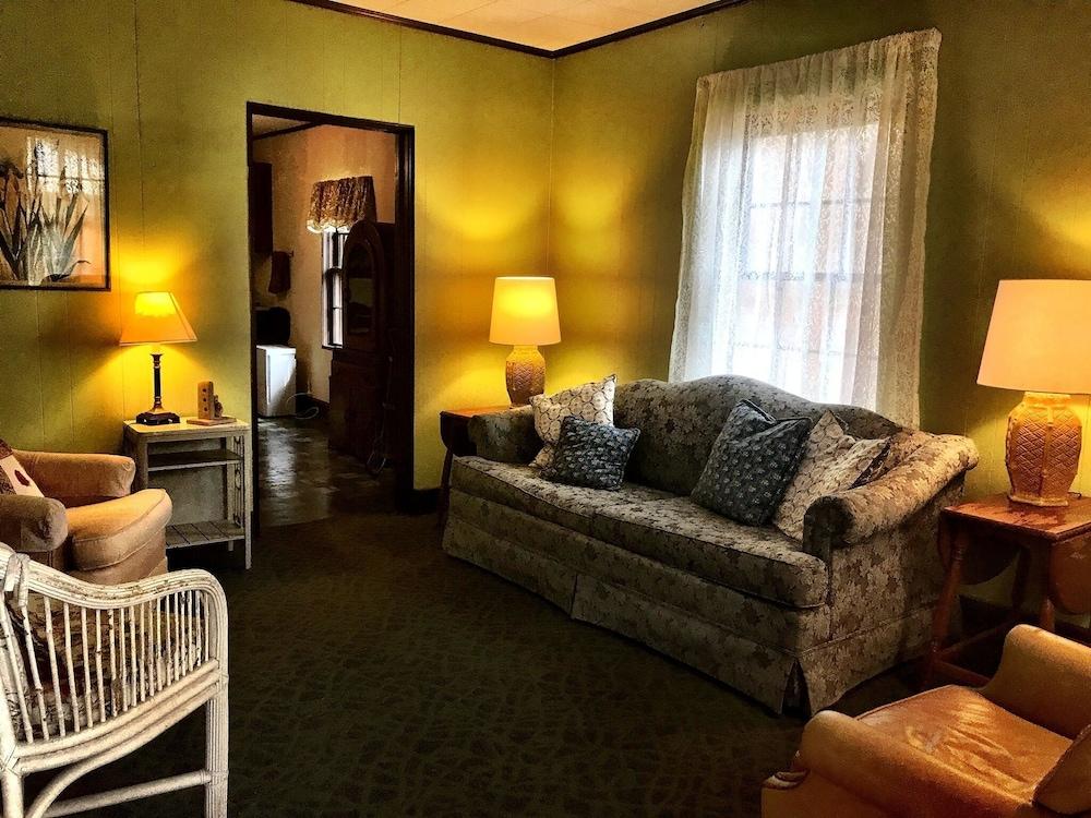 Wilderness Lodge photo 12
