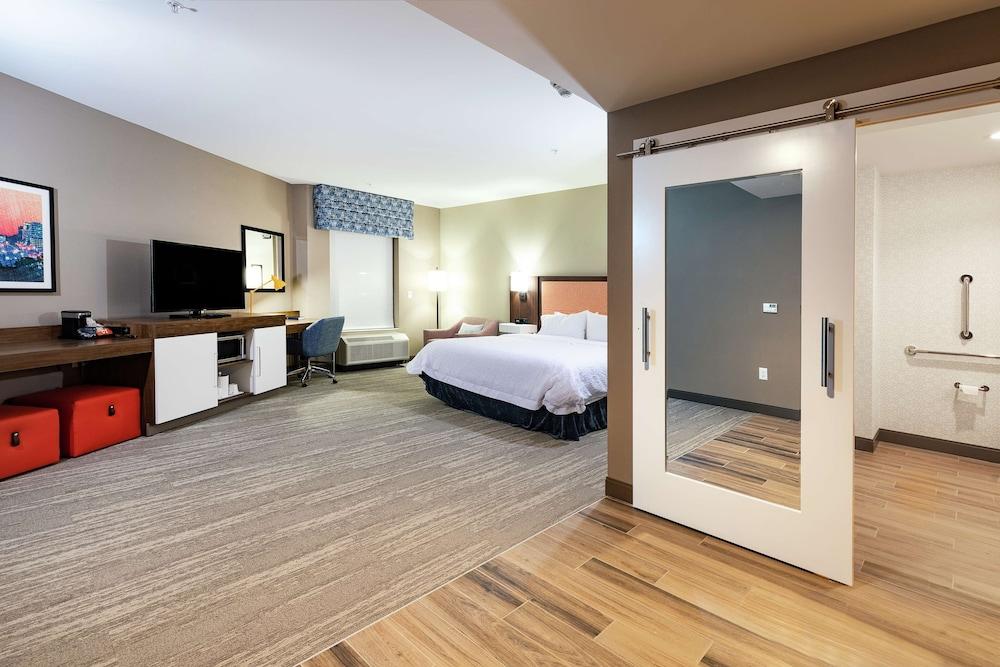 Hampton Inn & Suites Columbia Killian Road photo 47