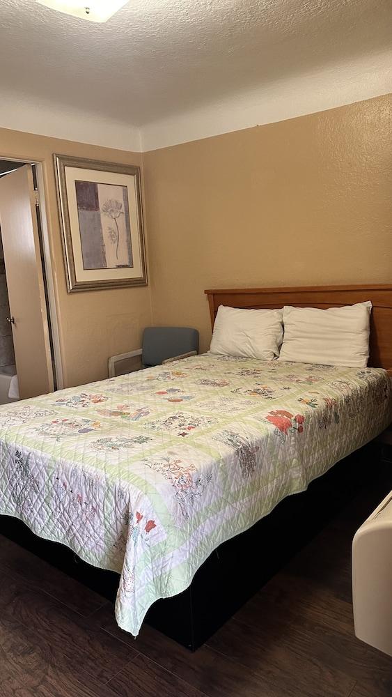 Motel 6 Williams, AZ – Historic Route 66 photo 20