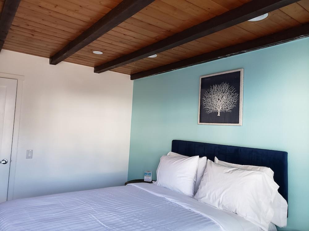 Calafia Inn photo 20