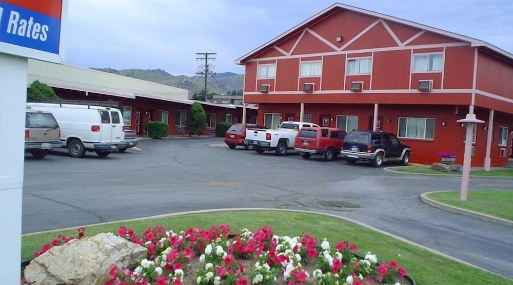 Avenue Motel photo 1