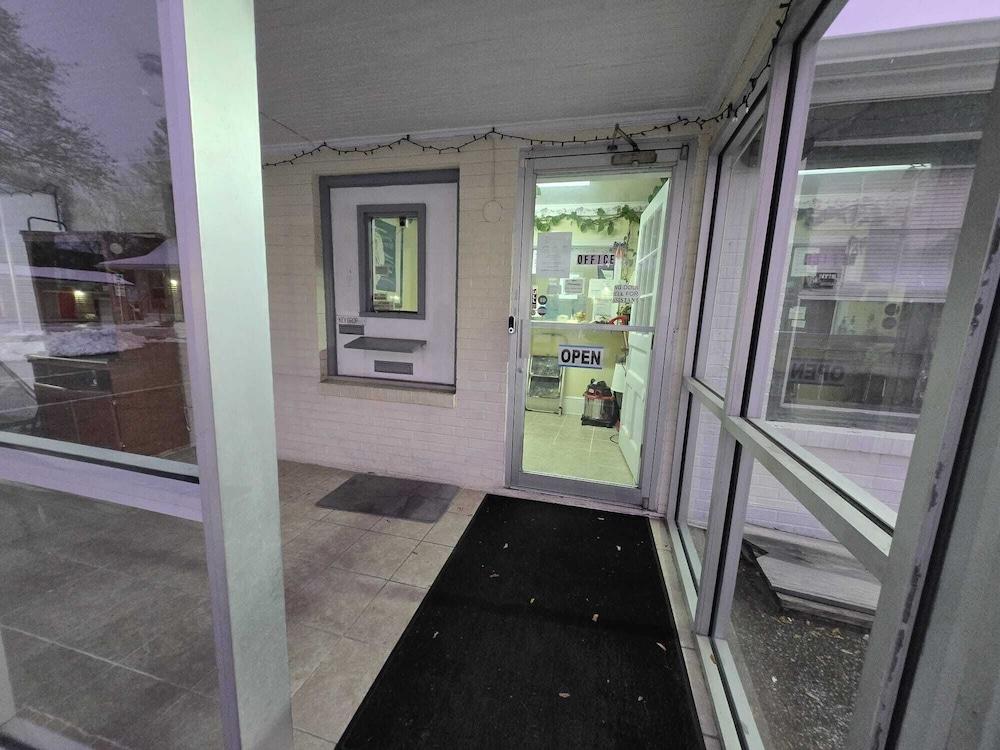 Skyline Motel By OYO Waynesboro US 250 photo 6