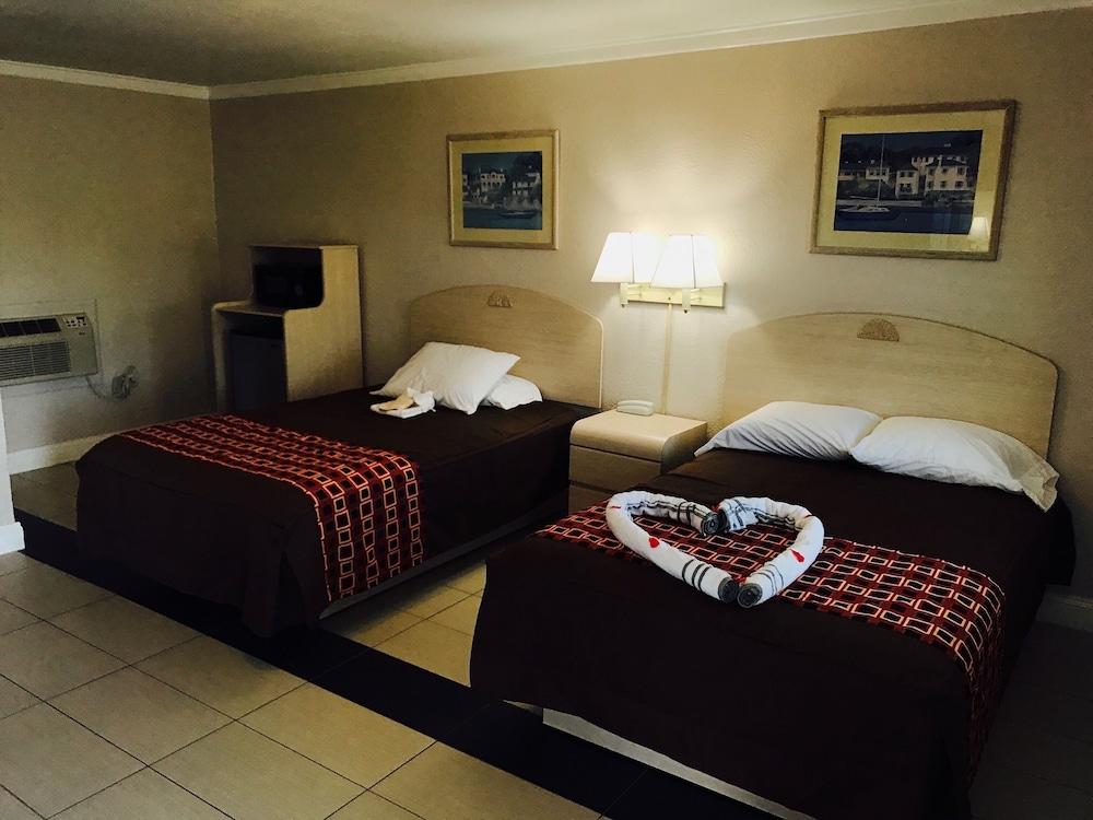 Apollo Inn Motel photo 9