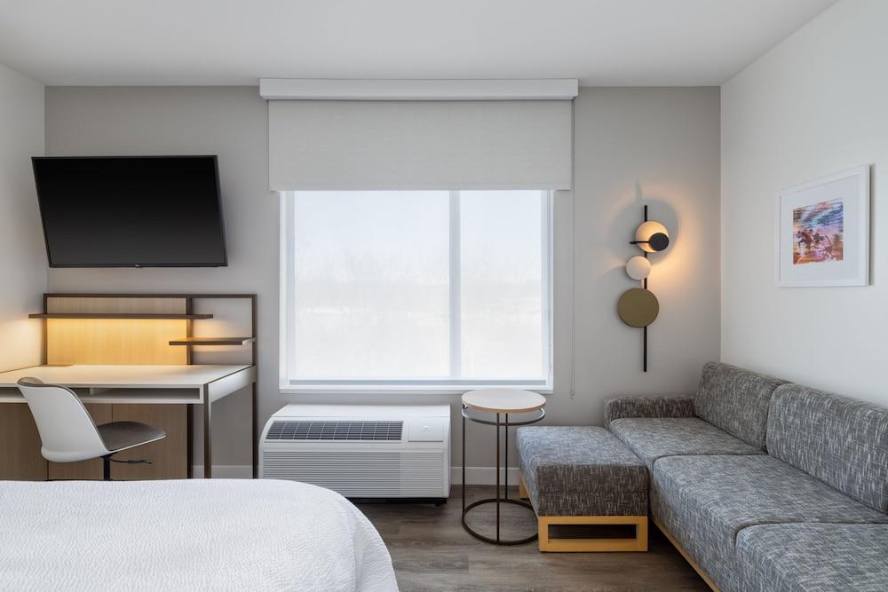 Towneplace Suites By Marriott Geneva photo 7