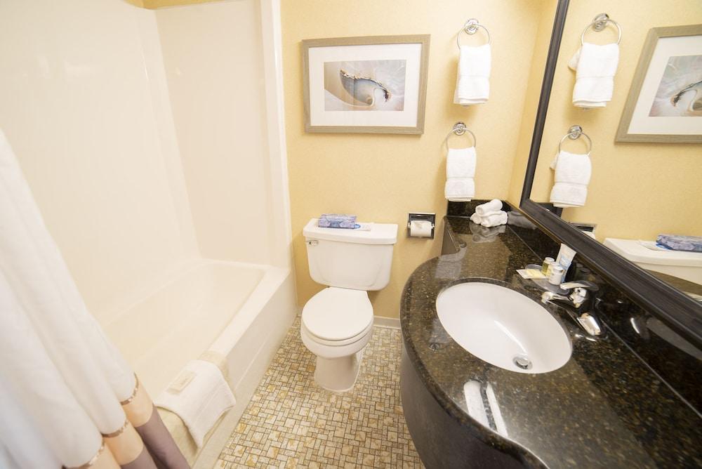 Oceanfront Inn photo 17