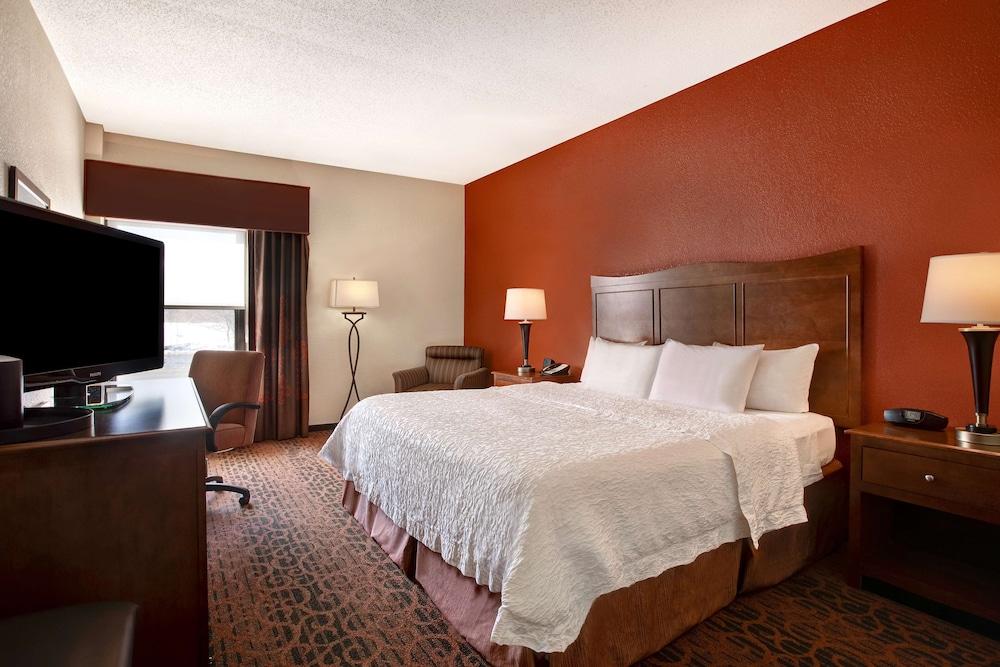 Hampton Inn Ft. Wayne-Southwest photo 20