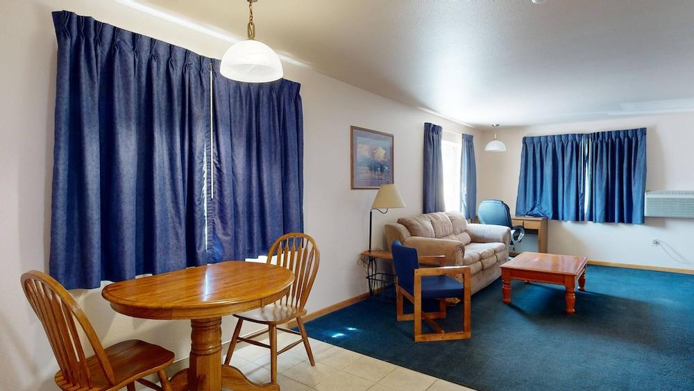 Western Executive Inn photo 9