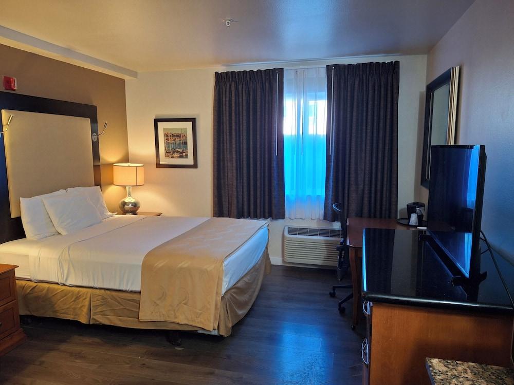 Toppenish Inn and Suites photo 19