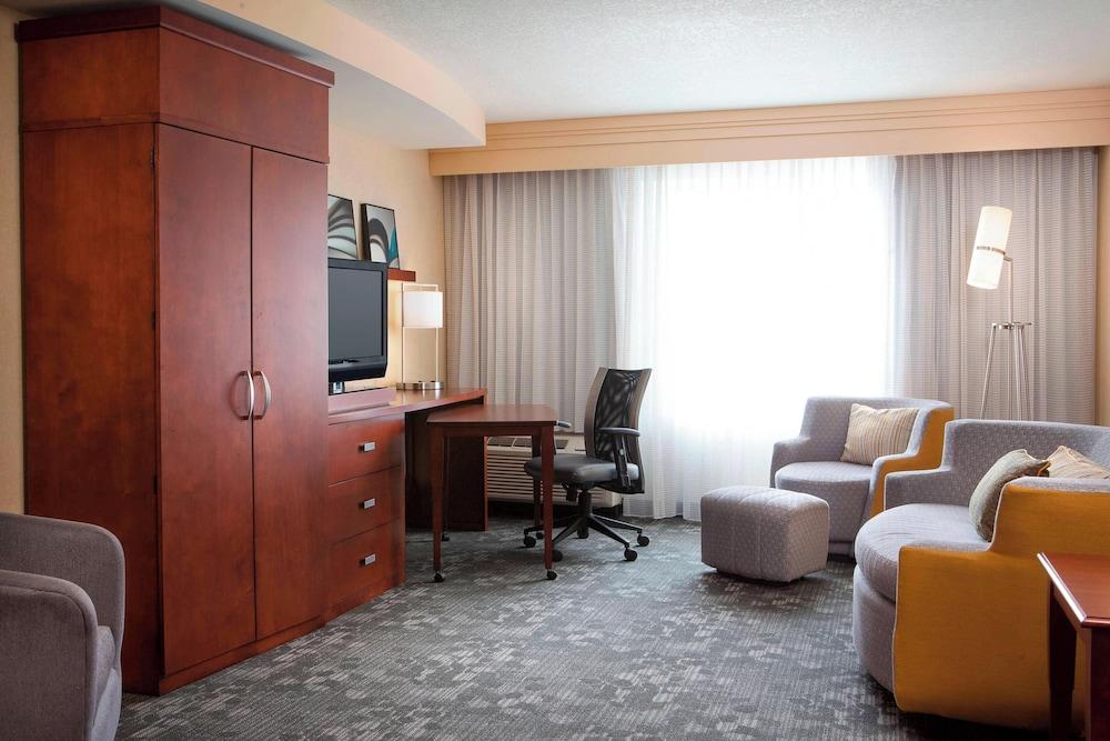 Courtyard Marriott Ankeny photo 21