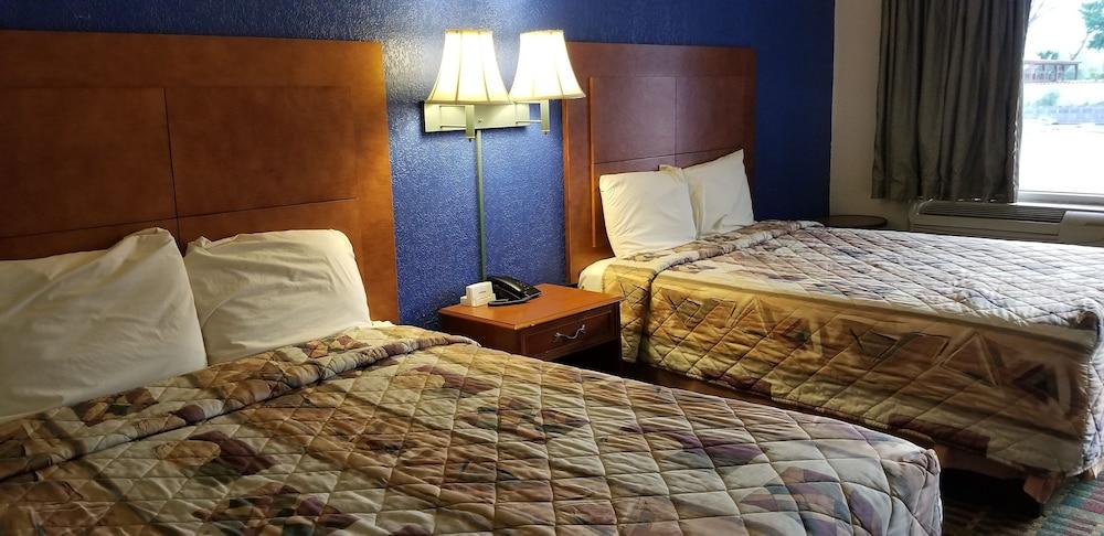 Executive Inn photo 10