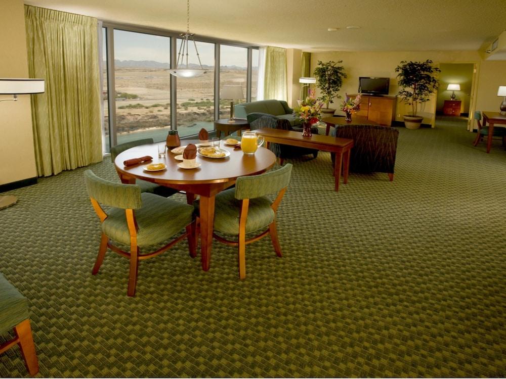 The Aquarius Casino Resort, BW Premier Collection photo 13