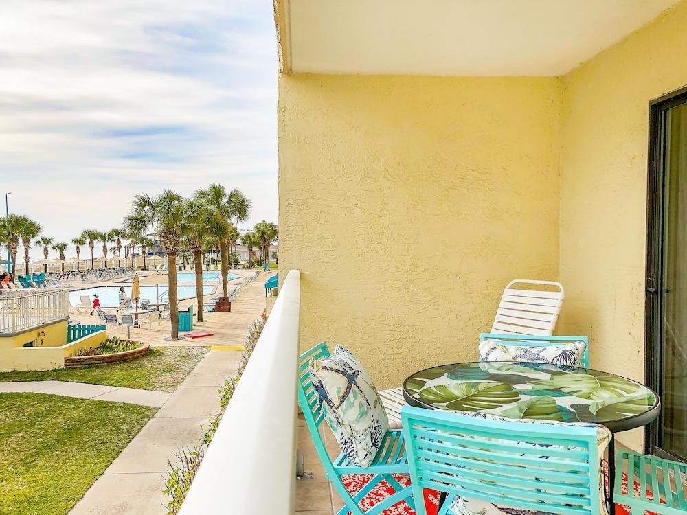 Summit Beach Resort by H2O VR photo 78