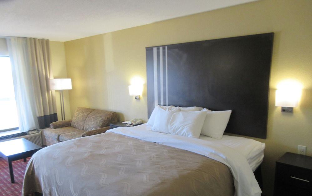Quality Inn Andalusia photo 28
