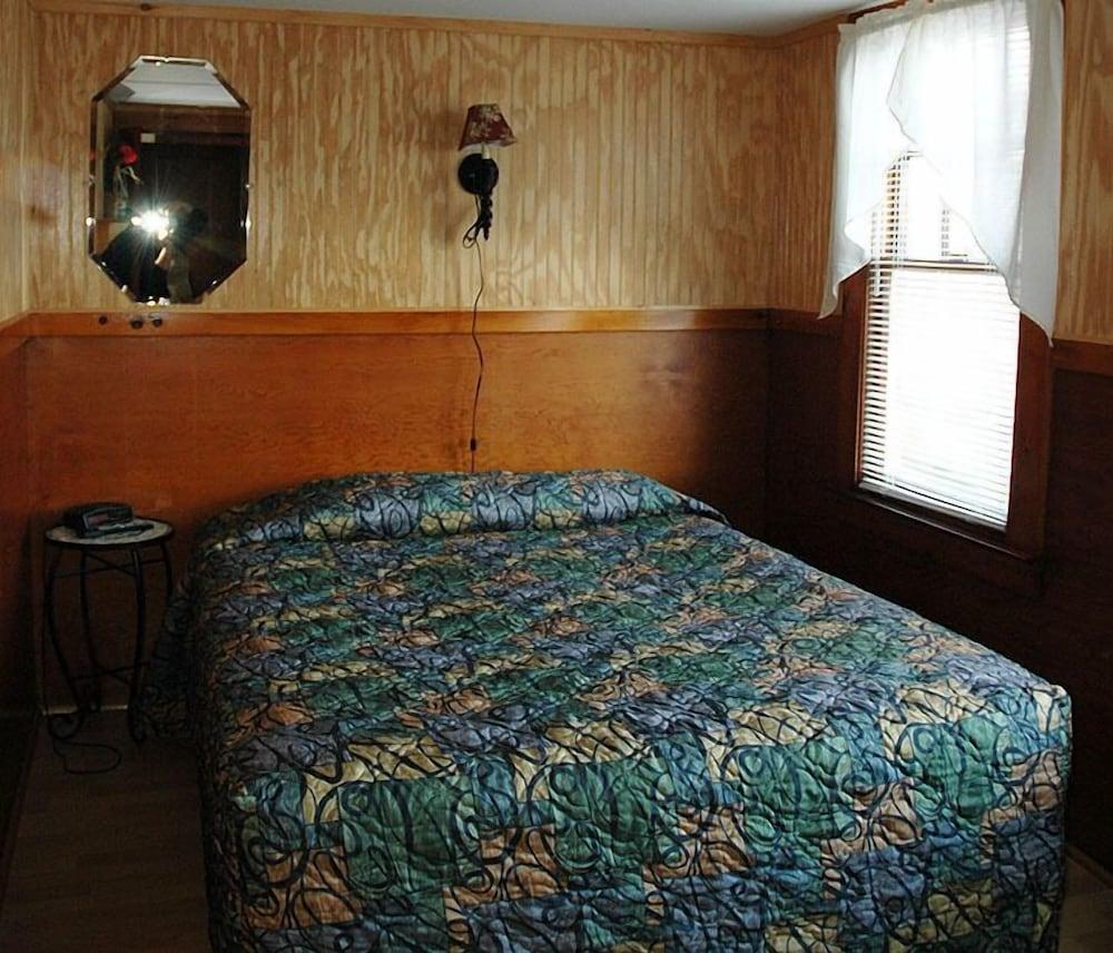 Channel Watefront Cottages photo 6