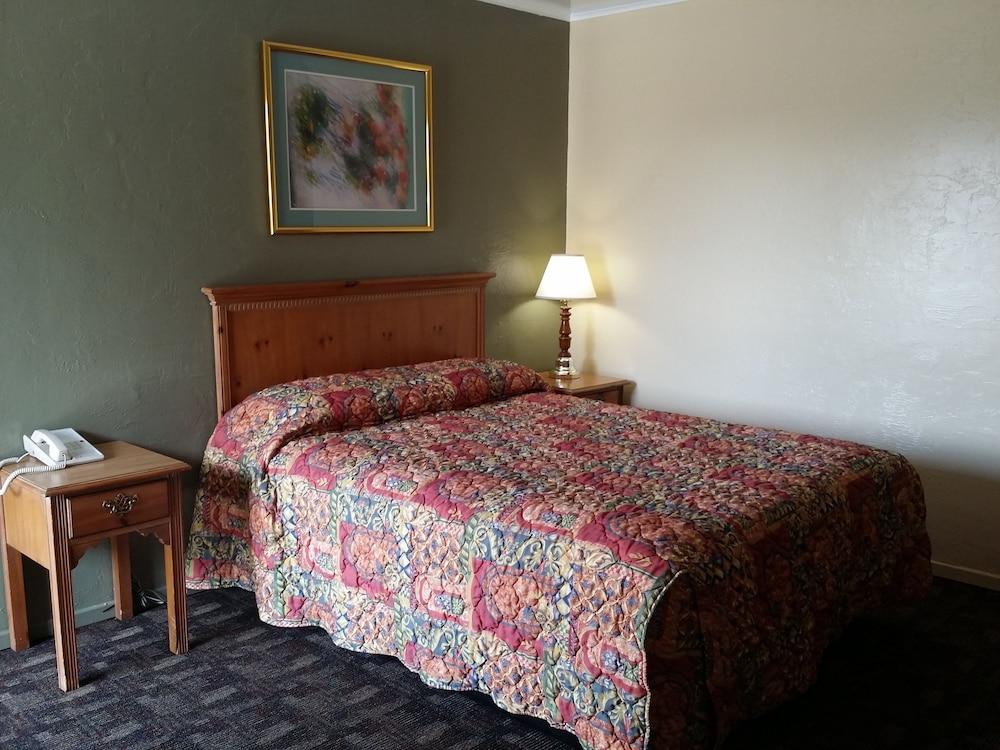 Parkway Inn Eugene photo 9