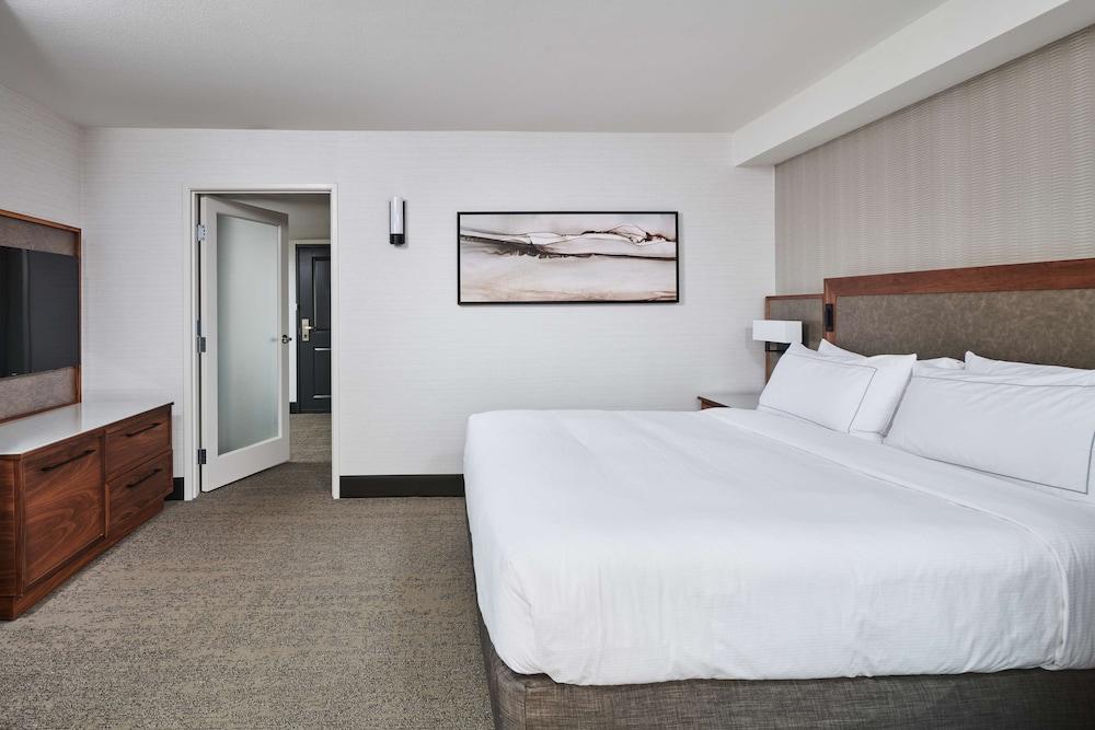 DoubleTree by Hilton Fullerton photo 36