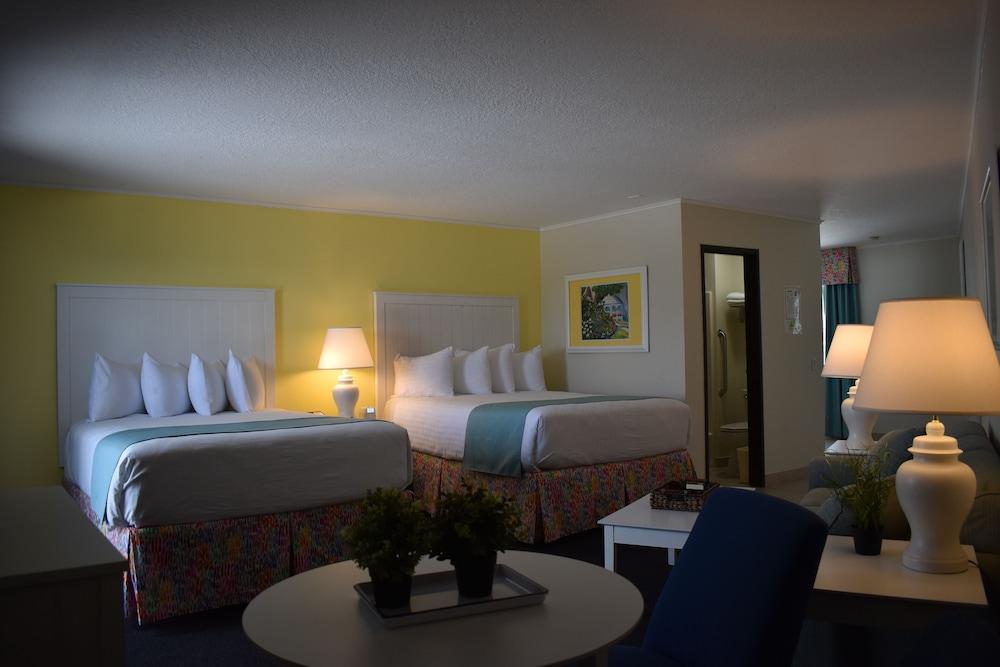 Breakers Resort & Beach Bar photo 10