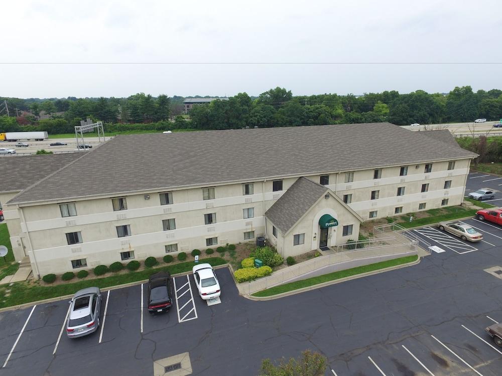 DuPont Suites photo 10