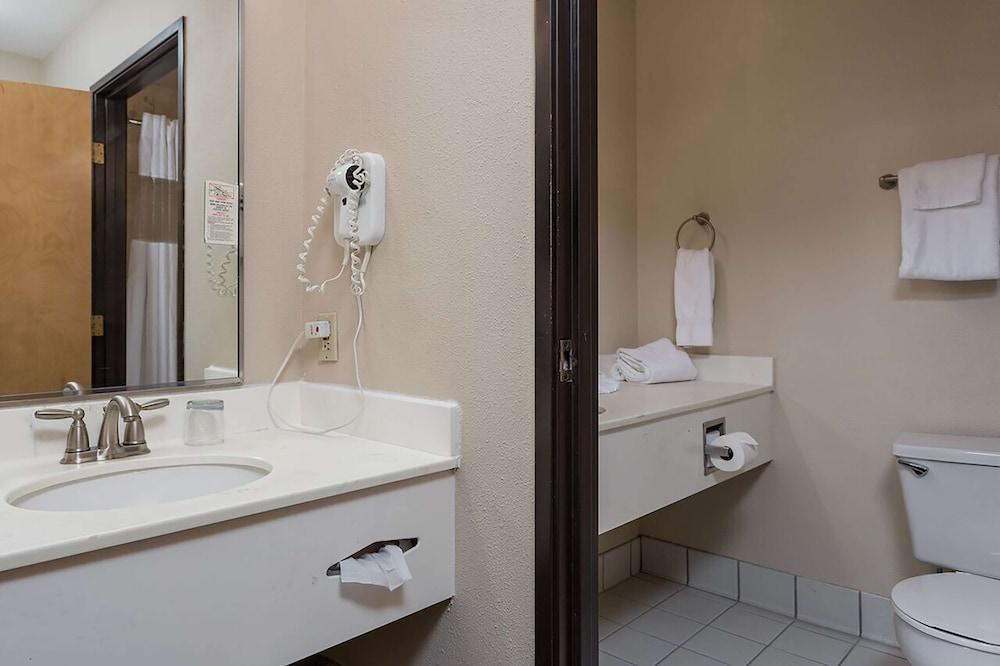 Shilo Inns Newport Oceanfront photo 9