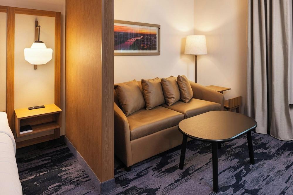Fairfield Inn & Suites by Marriott Cedar Rapids North photo 4